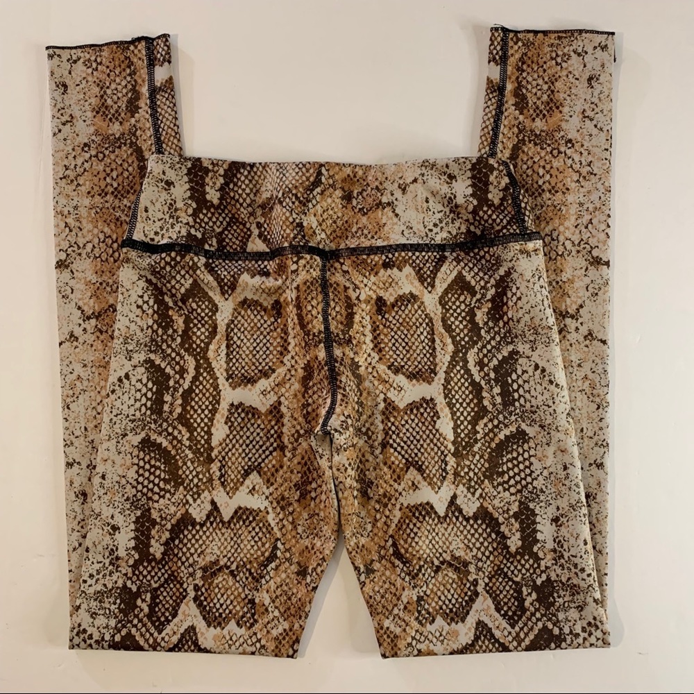 True Religion Bodied Python Leggings - Picture 6 of 8